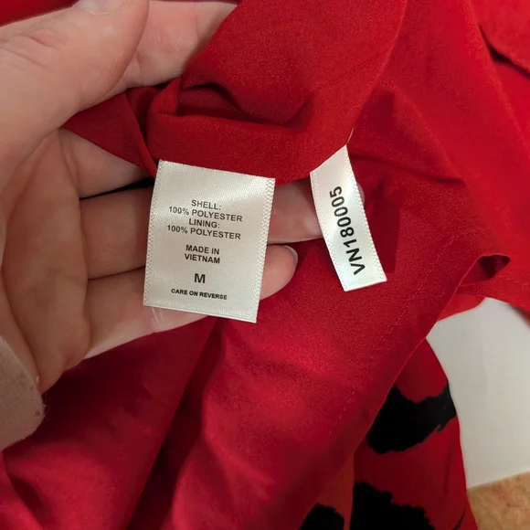 NWT New York & Company Red and Black Long Sleeve Dress - Picture 8 of 9